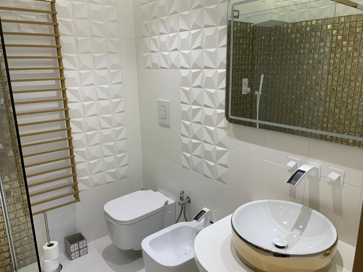 Civico Cinque Home Luxury Apartment Salerno Buitenkant foto