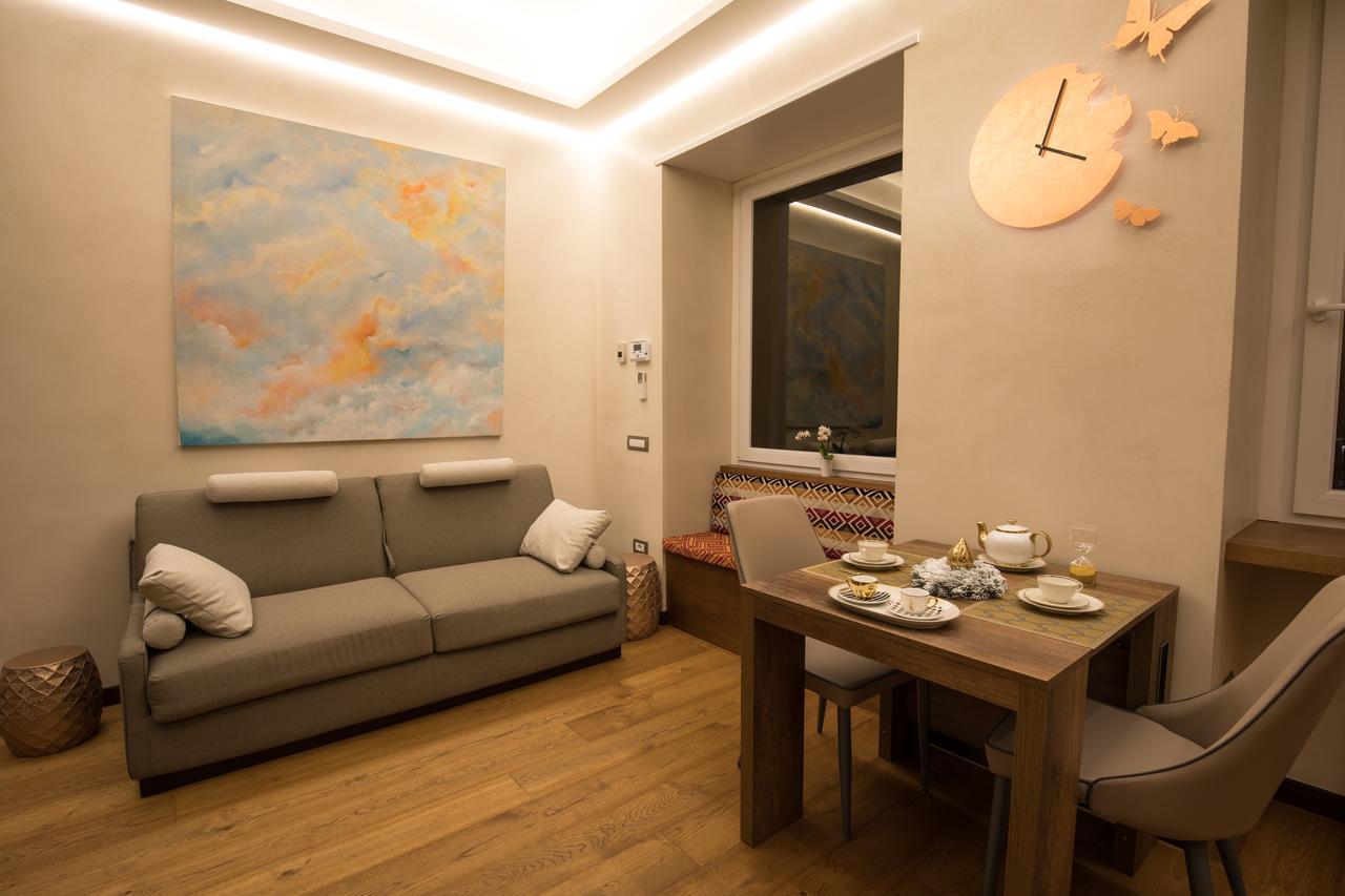 Civico Cinque Home Luxury Apartment Salerno Buitenkant foto