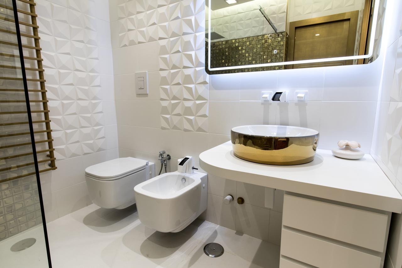 Civico Cinque Home Luxury Apartment Salerno Buitenkant foto